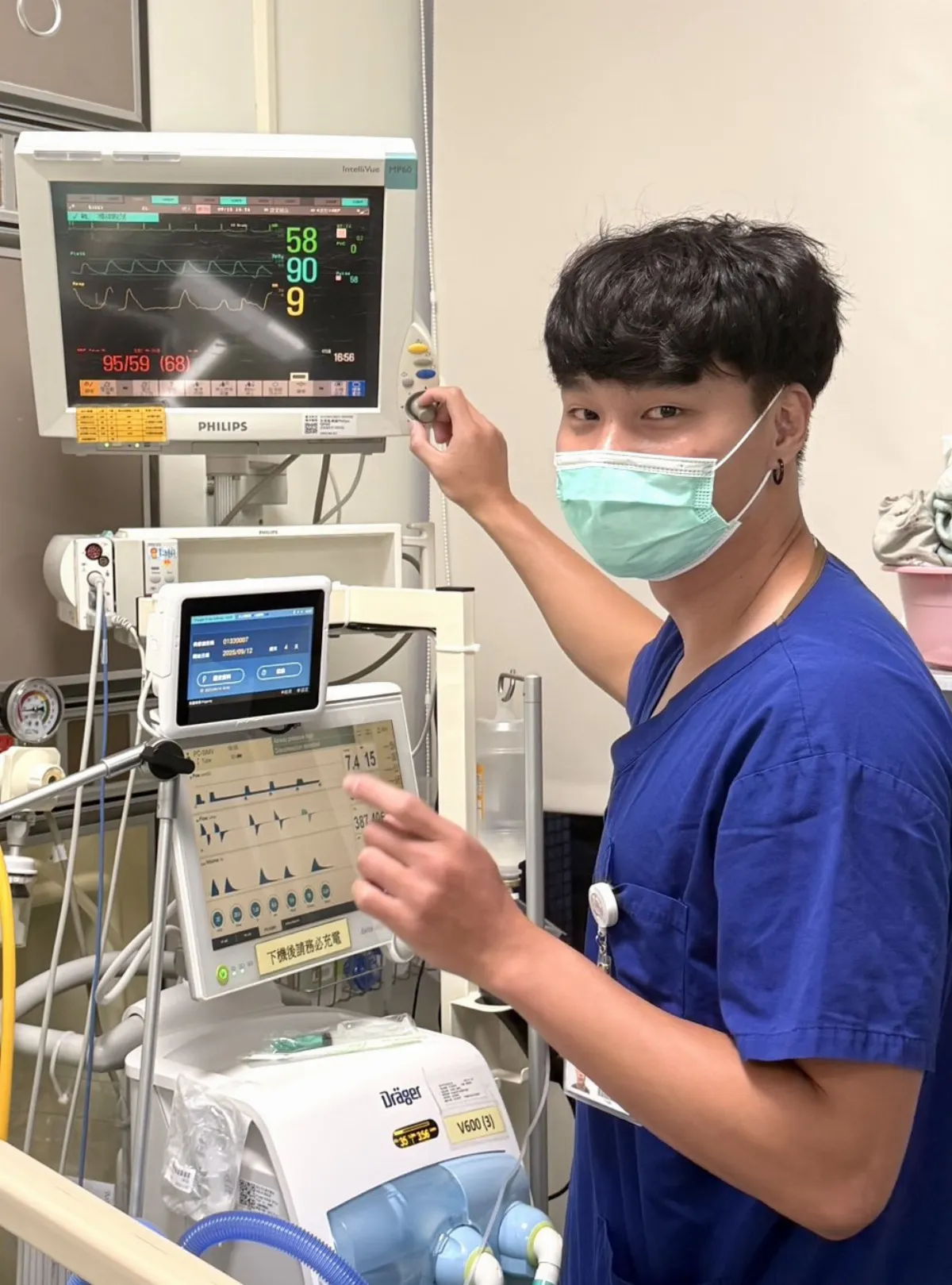 橄欖球選手轉戰護理工作 簡廷逸盼扭轉社會刻板印象